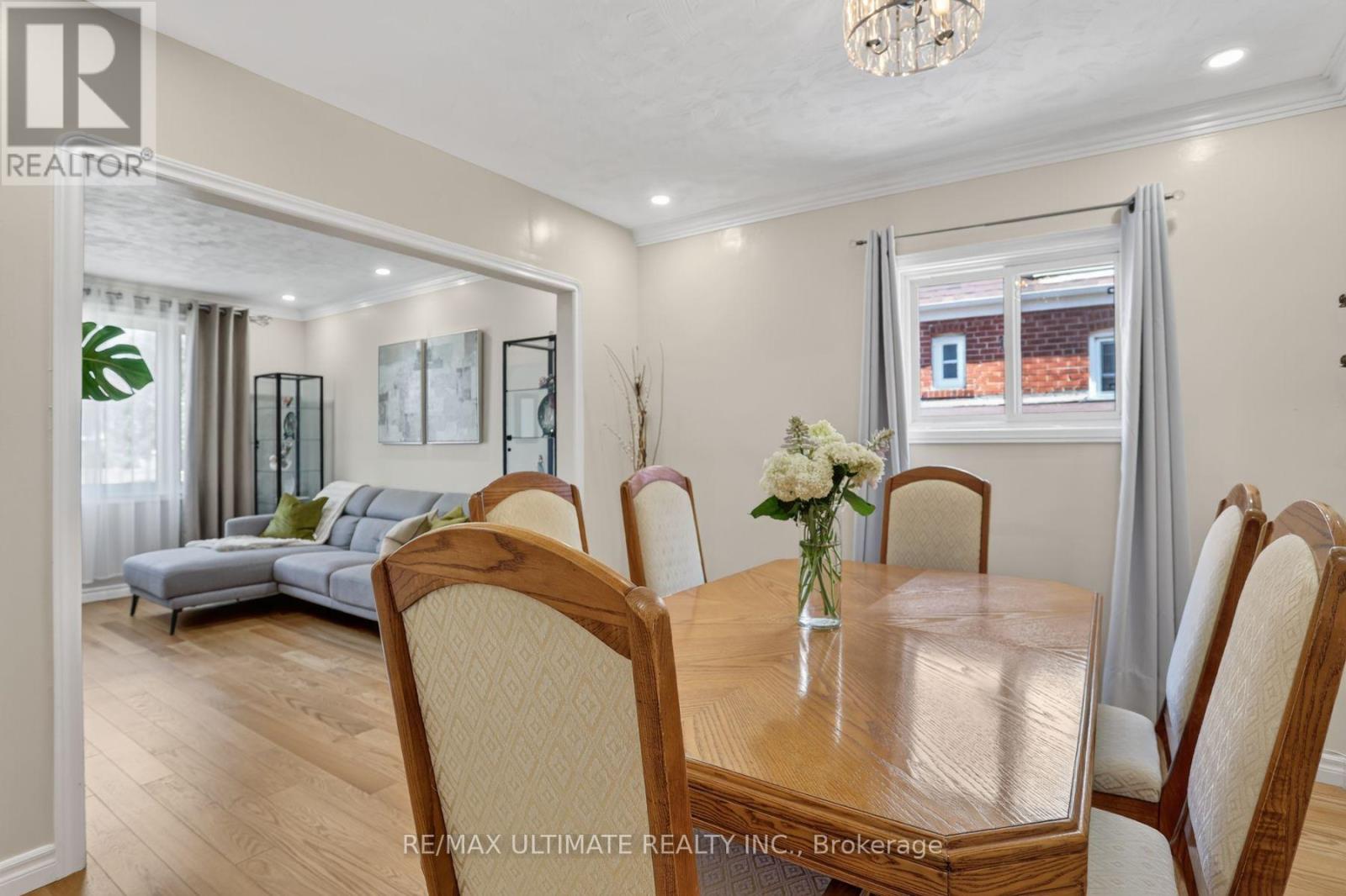 11 Midholm Drive, Toronto, Ontario  M1K 3A9 - Photo 12 - E13657314