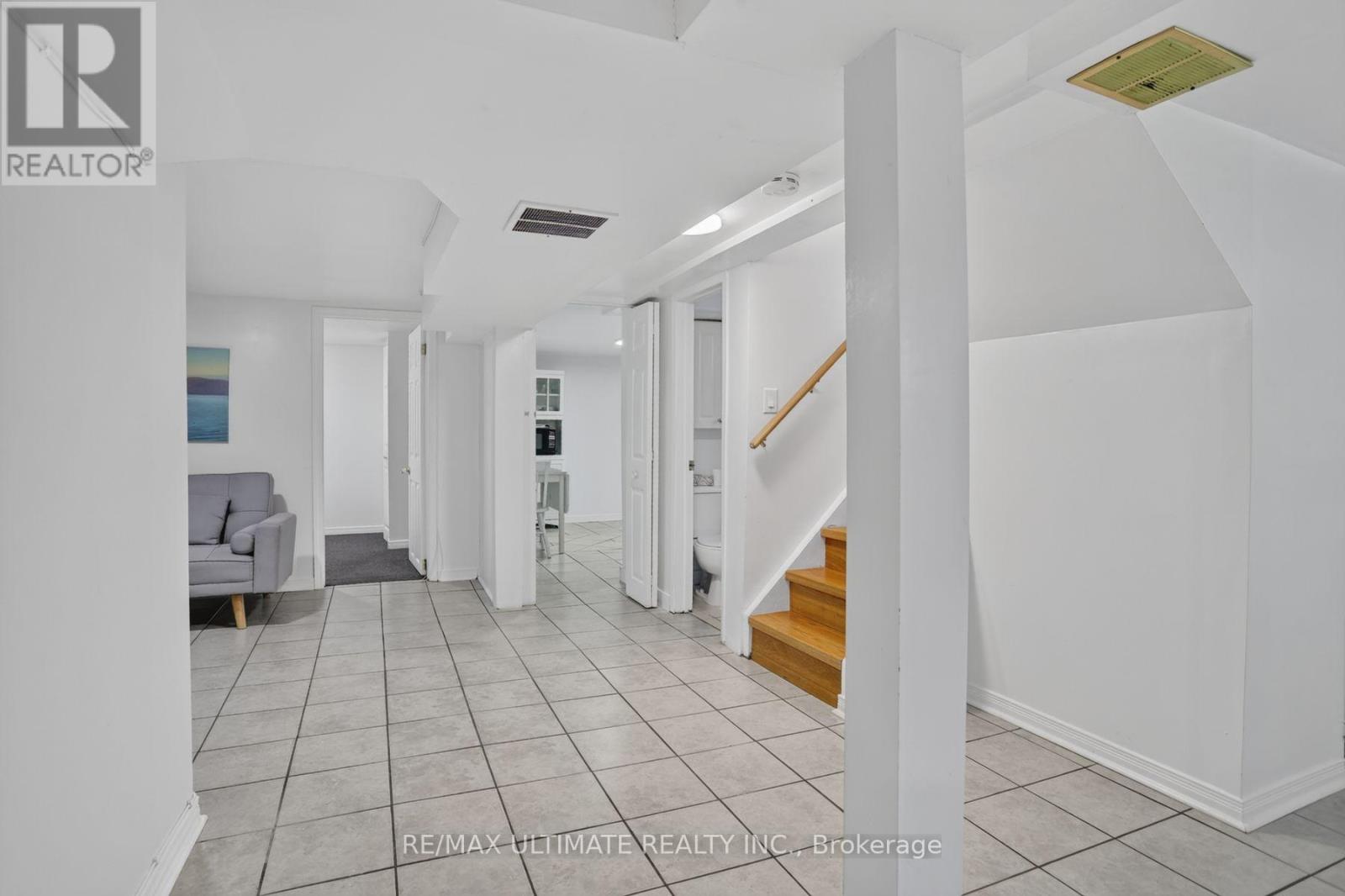 11 Midholm Drive, Toronto, Ontario  M1K 3A9 - Photo 41 - E13657314