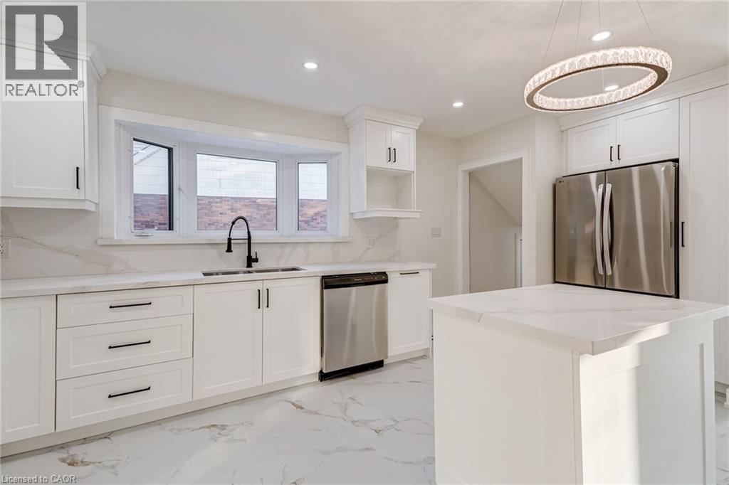 63 Hardale Crescent, Hamilton, Ontario  L8T 1K9 - Photo 8 - 40854584