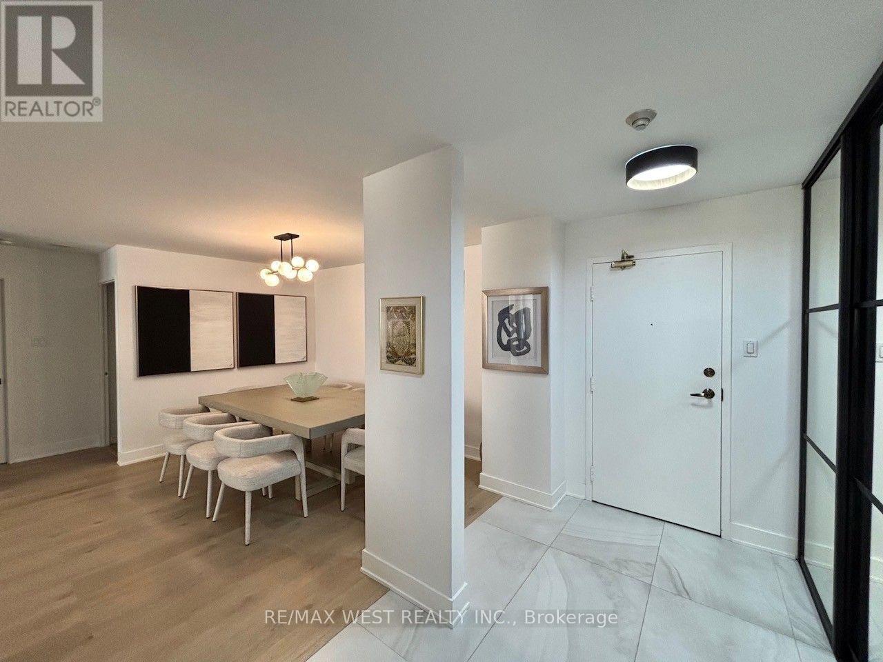 1408 - 7 Townsgate Drive, Vaughan, Ontario L4J 7Z9 - Photo 5 - N13656850