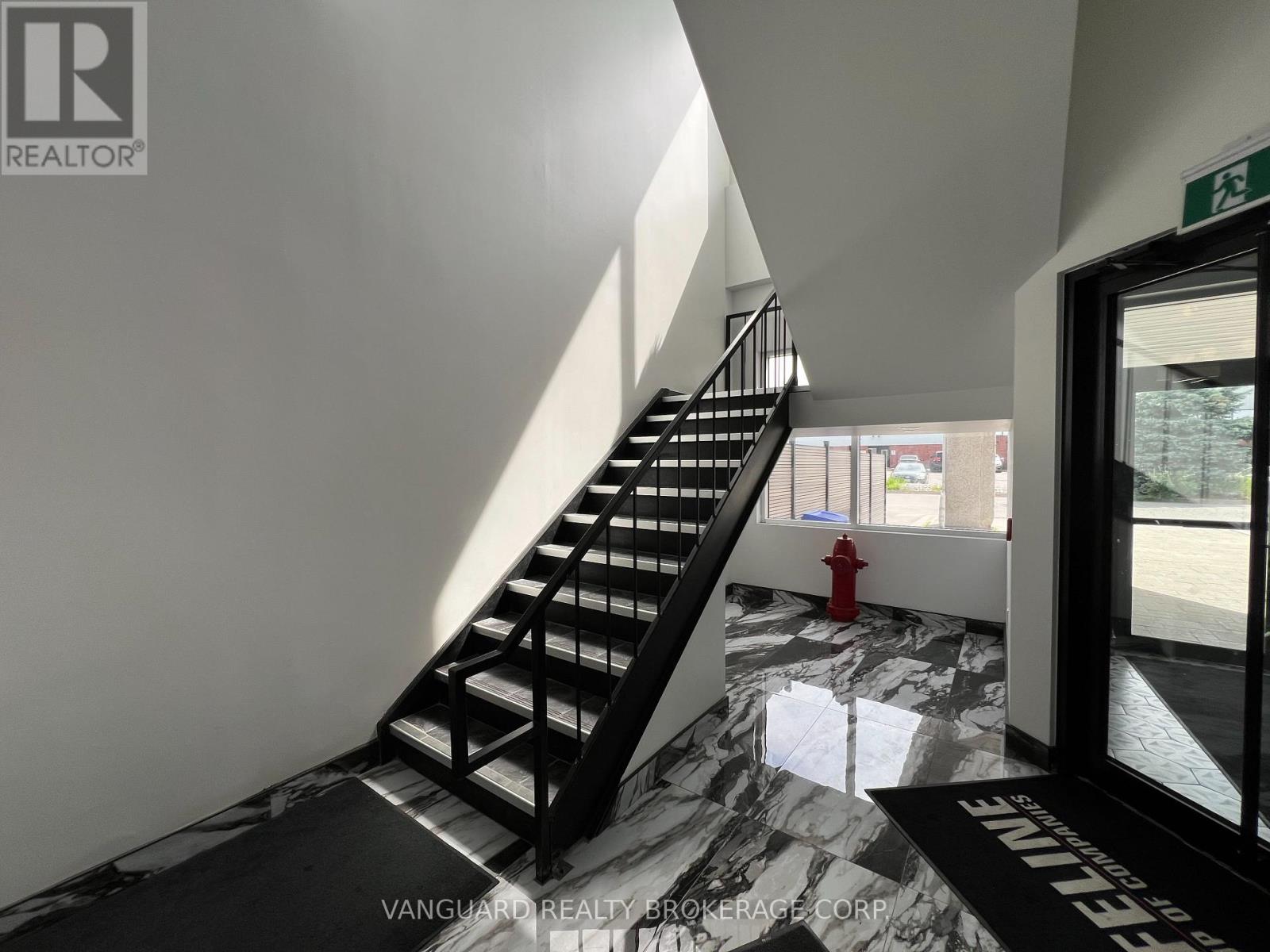 6 - 50 Casmir Court, Vaughan, Ontario L4K 4J5 - Photo 8 - N13656922