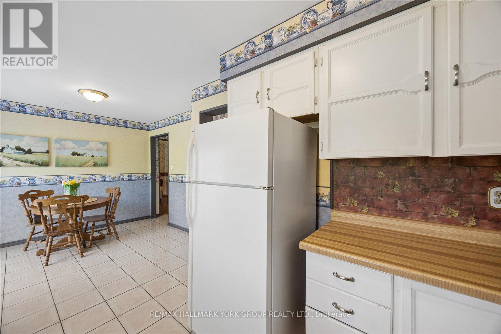 306 Erin Trail, Newmarket, Ontario  L3Y 6K1 - Photo 16 - N13657118