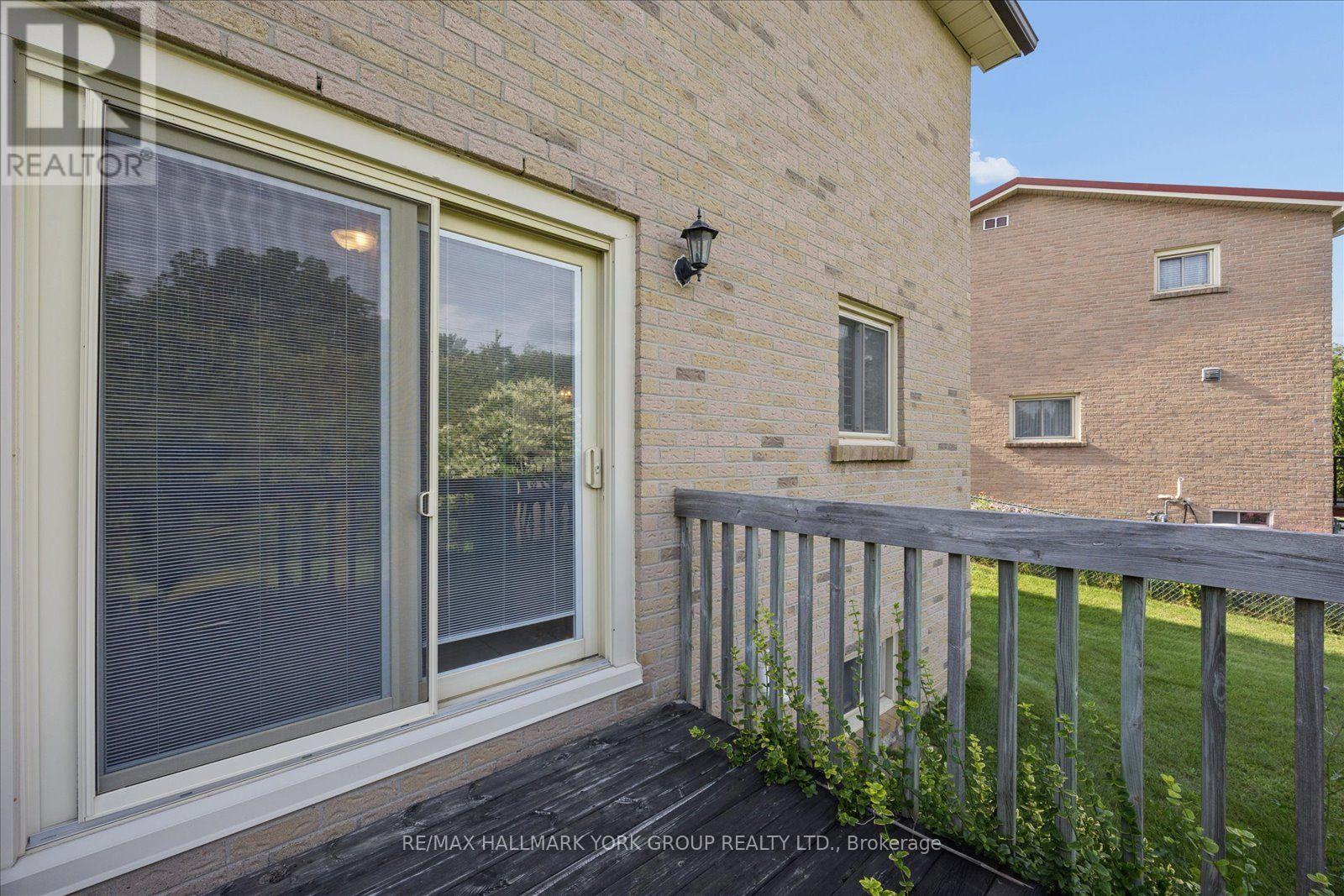 306 Erin Trail, Newmarket, Ontario  L3Y 6K1 - Photo 37 - N13657118