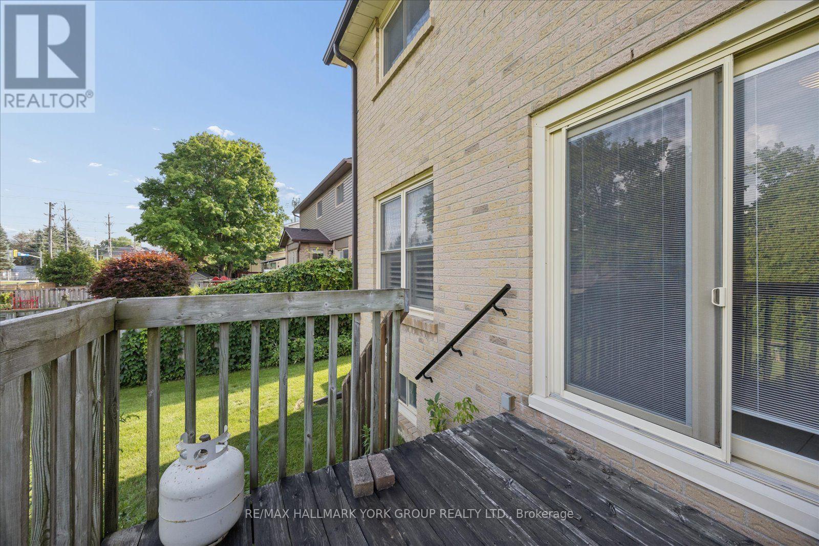 306 Erin Trail, Newmarket, Ontario  L3Y 6K1 - Photo 38 - N13657118