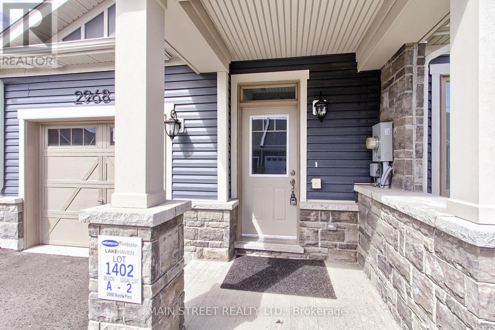 2968 Murphy Place, Innisfil, Ontario  L9S 0S1 - Photo 3 - N13657152