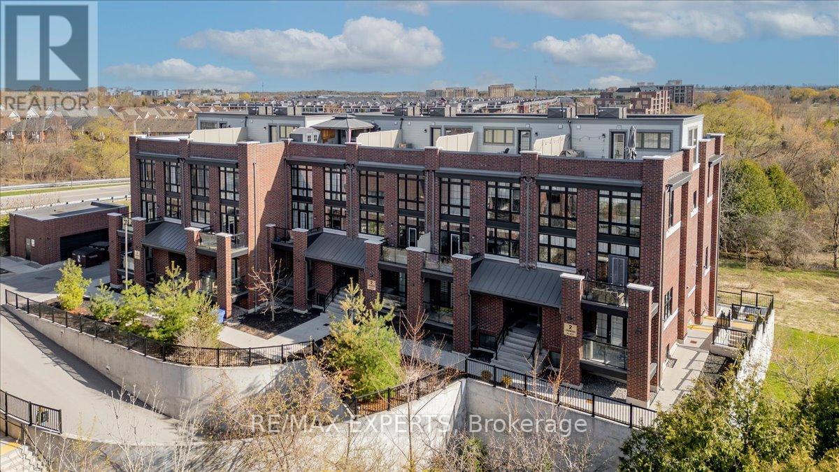 304 - 2 Linsmore Place, Whitchurch-Stouffville, Ontario  L4A 4T4 - Photo 2 - N13657310