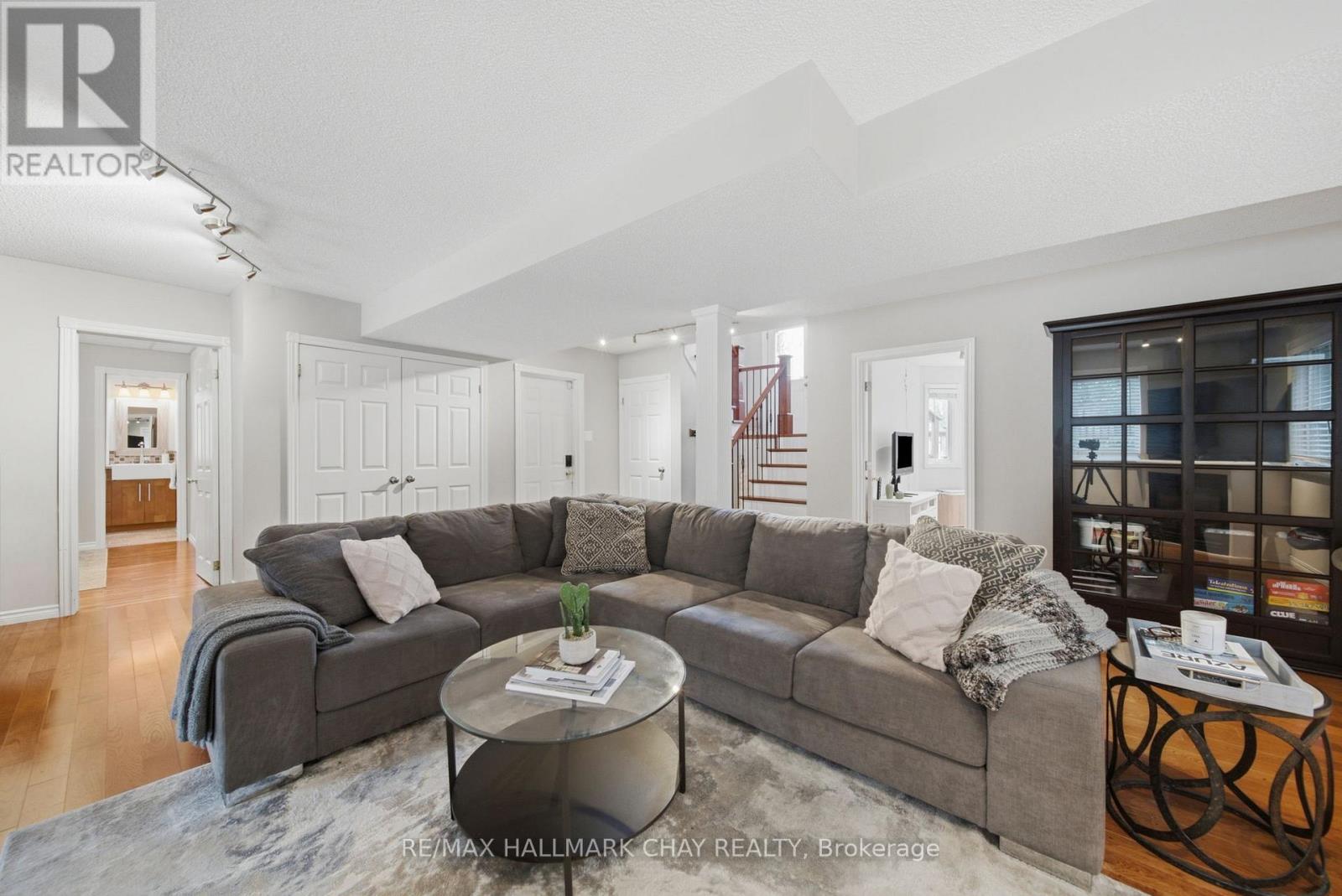 31 Falling Brook Drive, Barrie, Ontario  L4N 7E9 - Photo 28 - S13657108