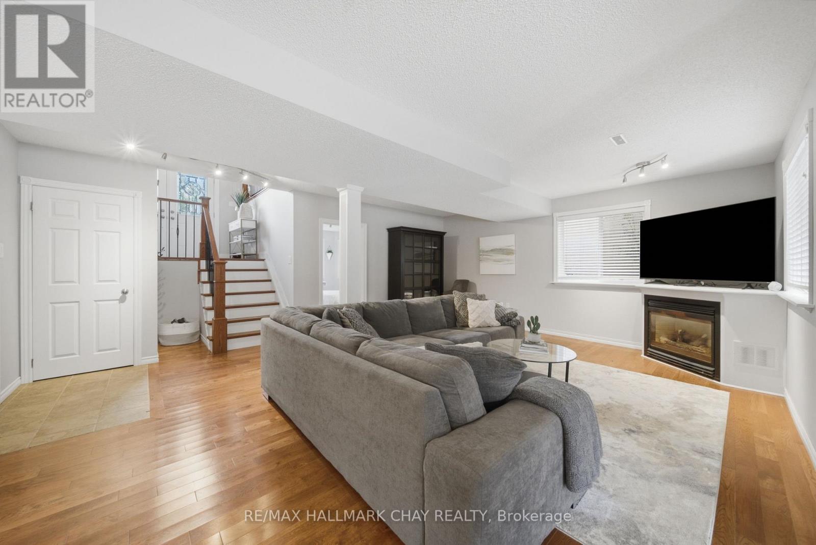 31 Falling Brook Drive, Barrie, Ontario  L4N 7E9 - Photo 29 - S13657108