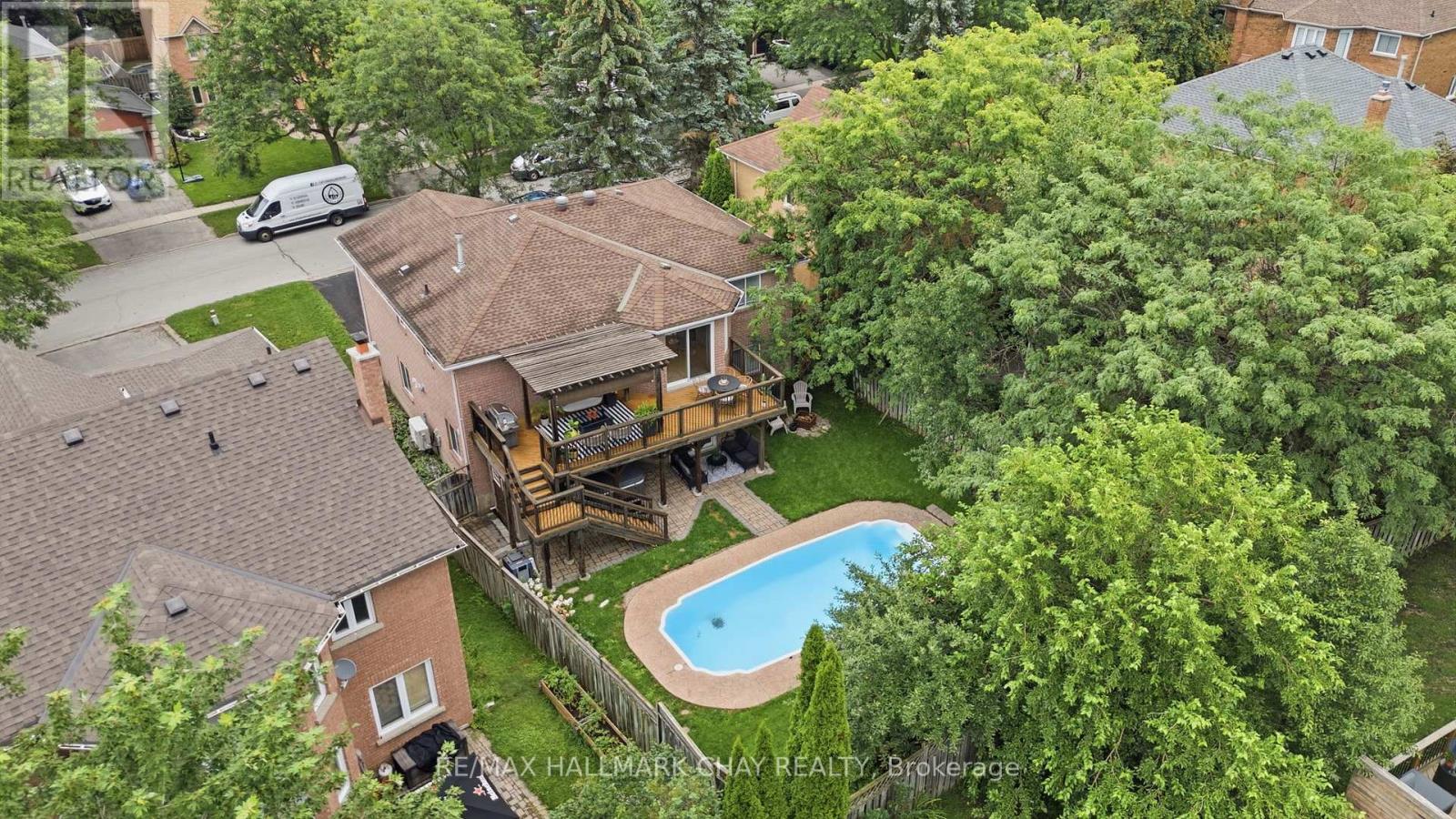 31 Falling Brook Drive, Barrie, Ontario  L4N 7E9 - Photo 44 - S13657108