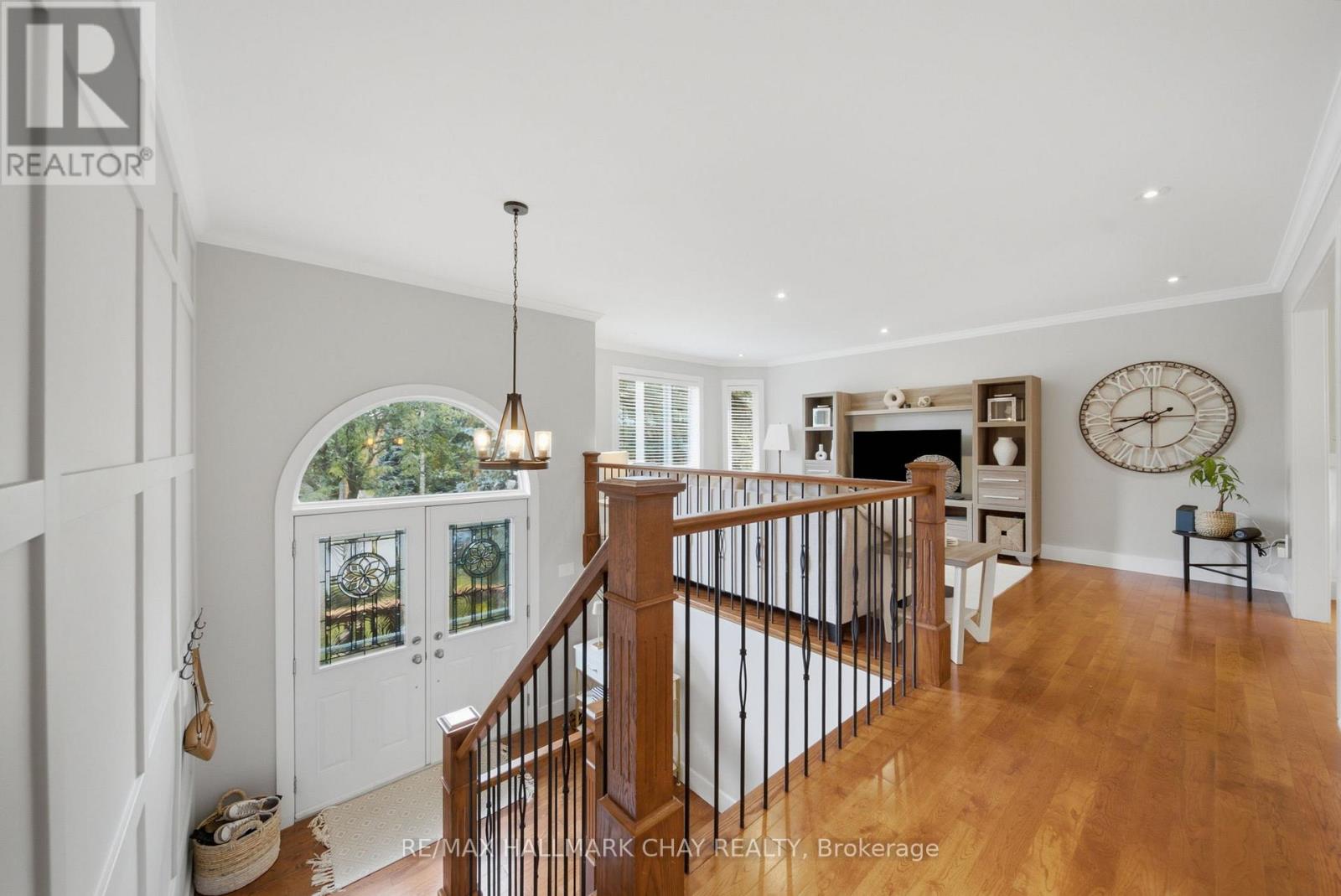 31 Falling Brook Drive, Barrie, Ontario  L4N 7E9 - Photo 5 - S13657108