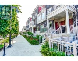 9 - 90 EASTWOOD PARK GARDENS, Toronto, Ontario