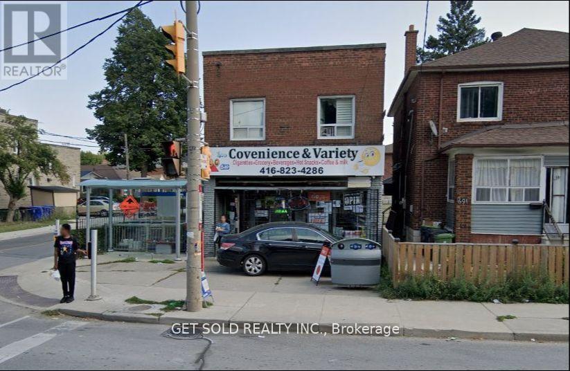 1693 KEELE STREET, Toronto, Ontario