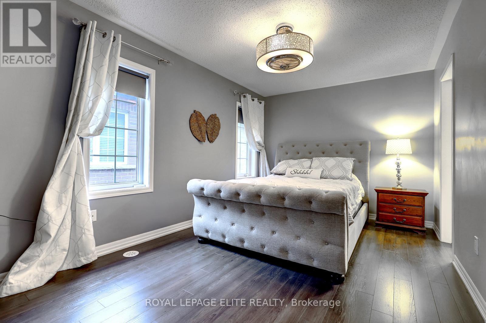 304 Sarah Cline Drive, Oakville, Ontario  L6M 0V7 - Photo 25 - W13657130