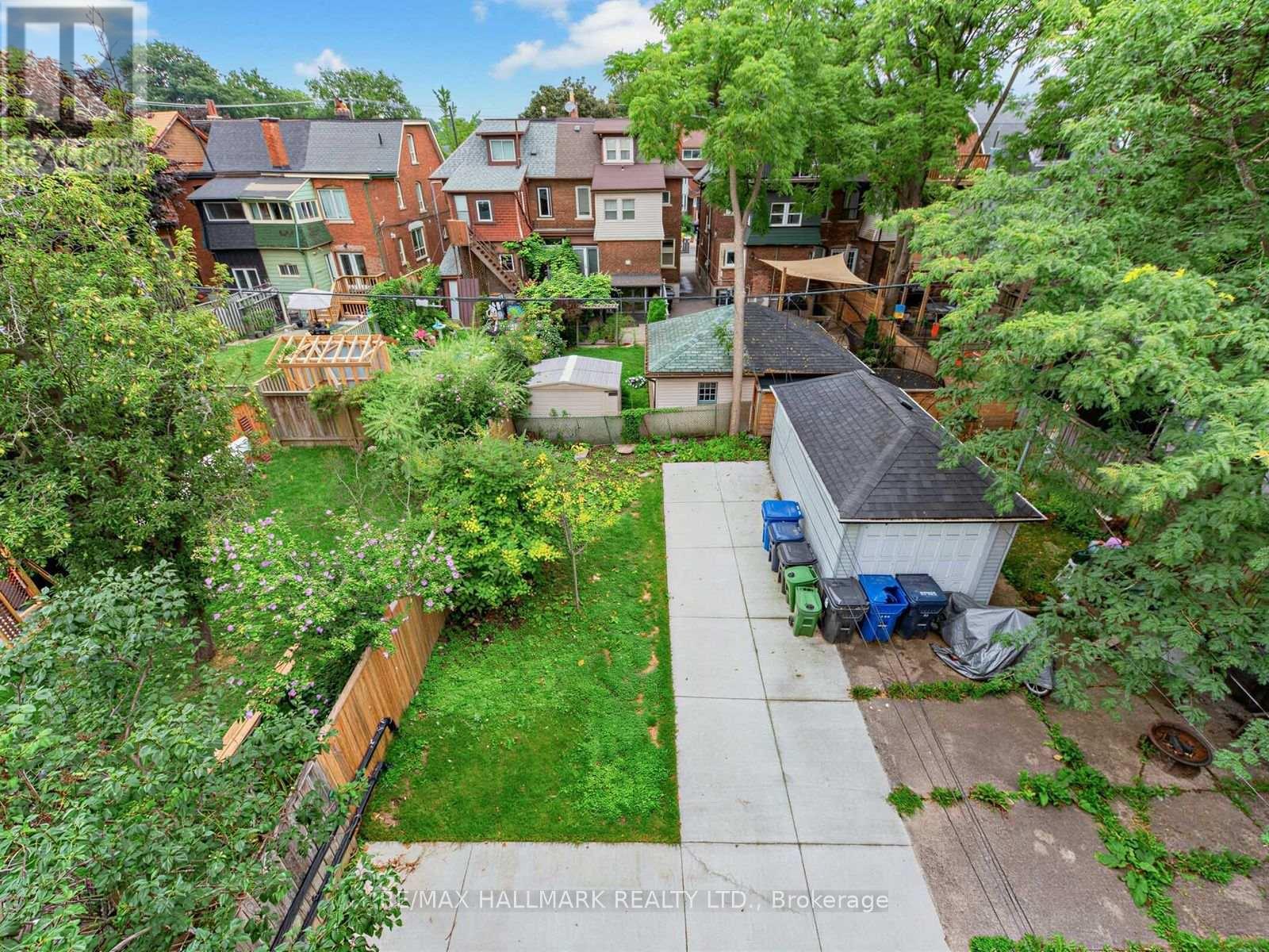 3 - 43 Highview Crescent, Toronto, Ontario  M6H 2Y3 - Photo 21 - W13657154