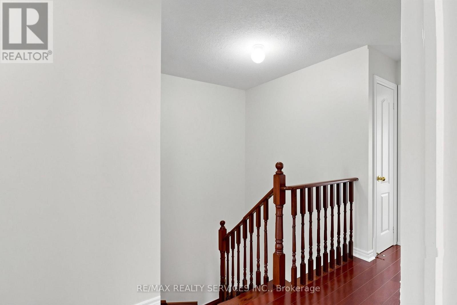 50 Rocky Point Crescent, Brampton, Ontario  L6V 4R7 - Photo 20 - W13657296