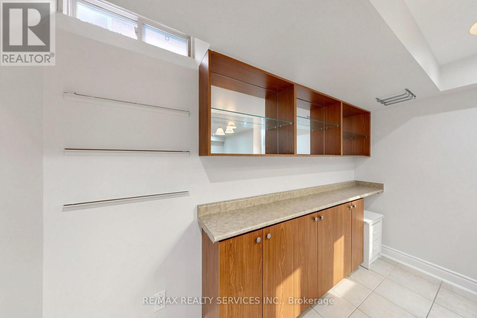 50 Rocky Point Crescent, Brampton, Ontario  L6V 4R7 - Photo 44 - W13657296