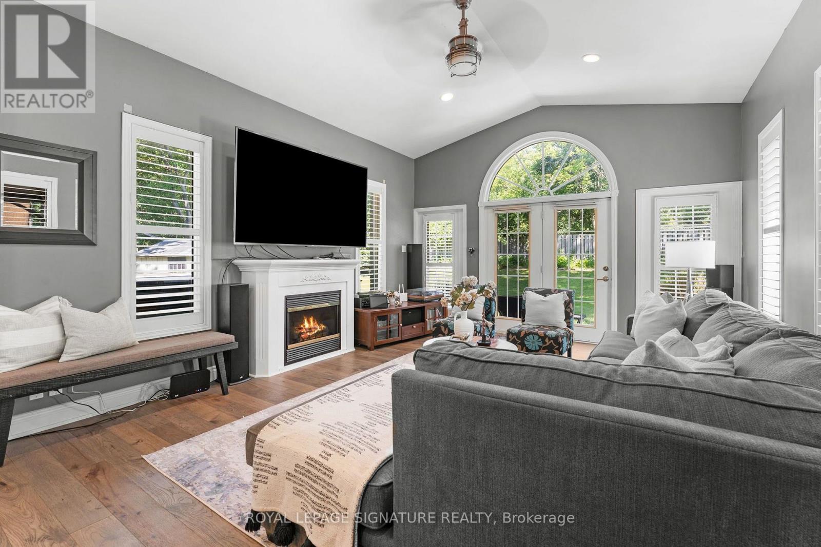 840 Sheppard Avenue, Pickering, Ontario  L1V 1G5 - Photo 6 - E13657298