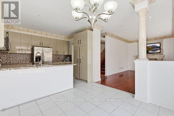 21 Castle Mountain Drive, Brampton, Ontario L6R 2W9 - Photo 14 - W13637424
