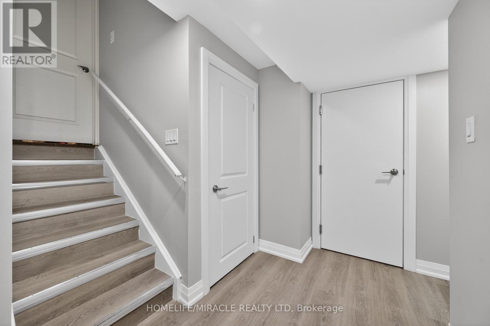220 Great Falls Boulevard, Hamilton, Ontario  L8B 1Z1 - Photo 38 - X13657190