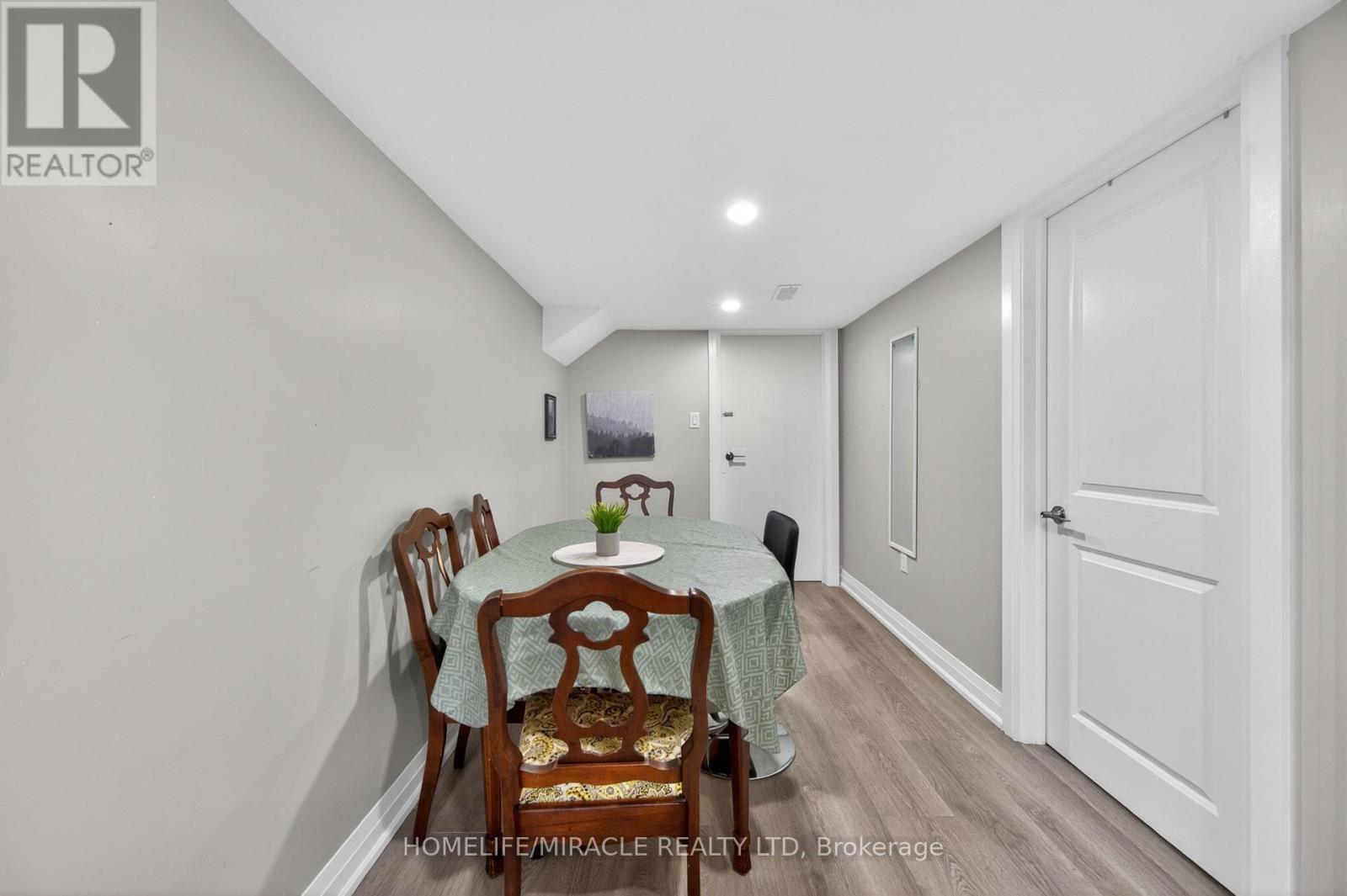 220 Great Falls Boulevard, Hamilton, Ontario  L8B 1Z1 - Photo 43 - X13657190