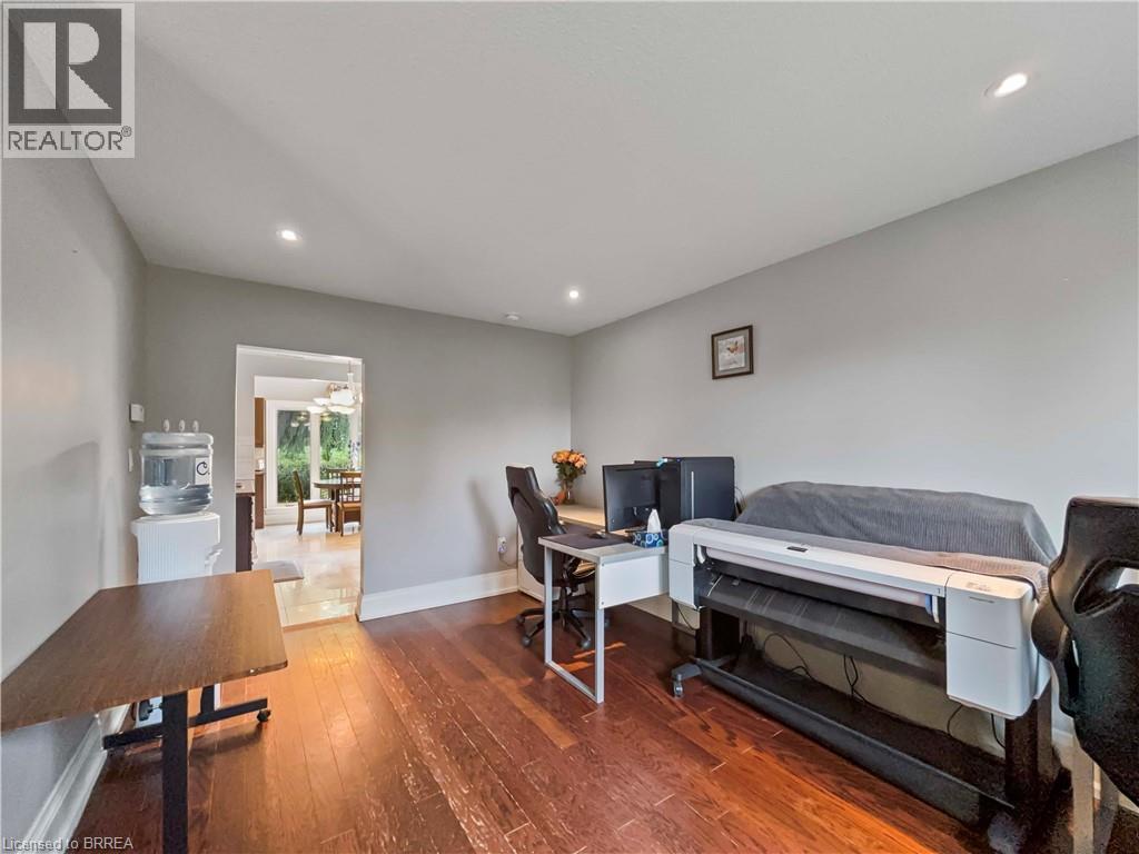 138 Cockshutt Road, Brantford, Ontario  N3T 5L6 - Photo 14 - 40844991