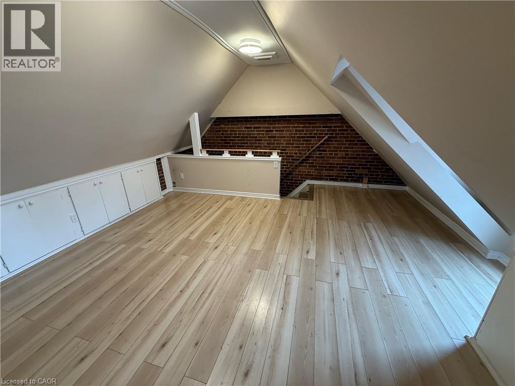 446 Plains Road E, Burlington, Ontario  L7T 2E1 - Photo 16 - 40807537