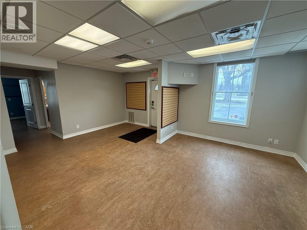 446 Plains Road E, Burlington, Ontario  L7T 2E1 - Photo 9 - 40807537