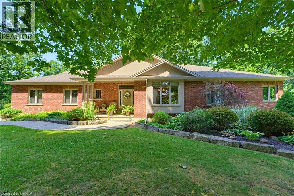 301 GOVERNORS Road E, Paris, Ontario
