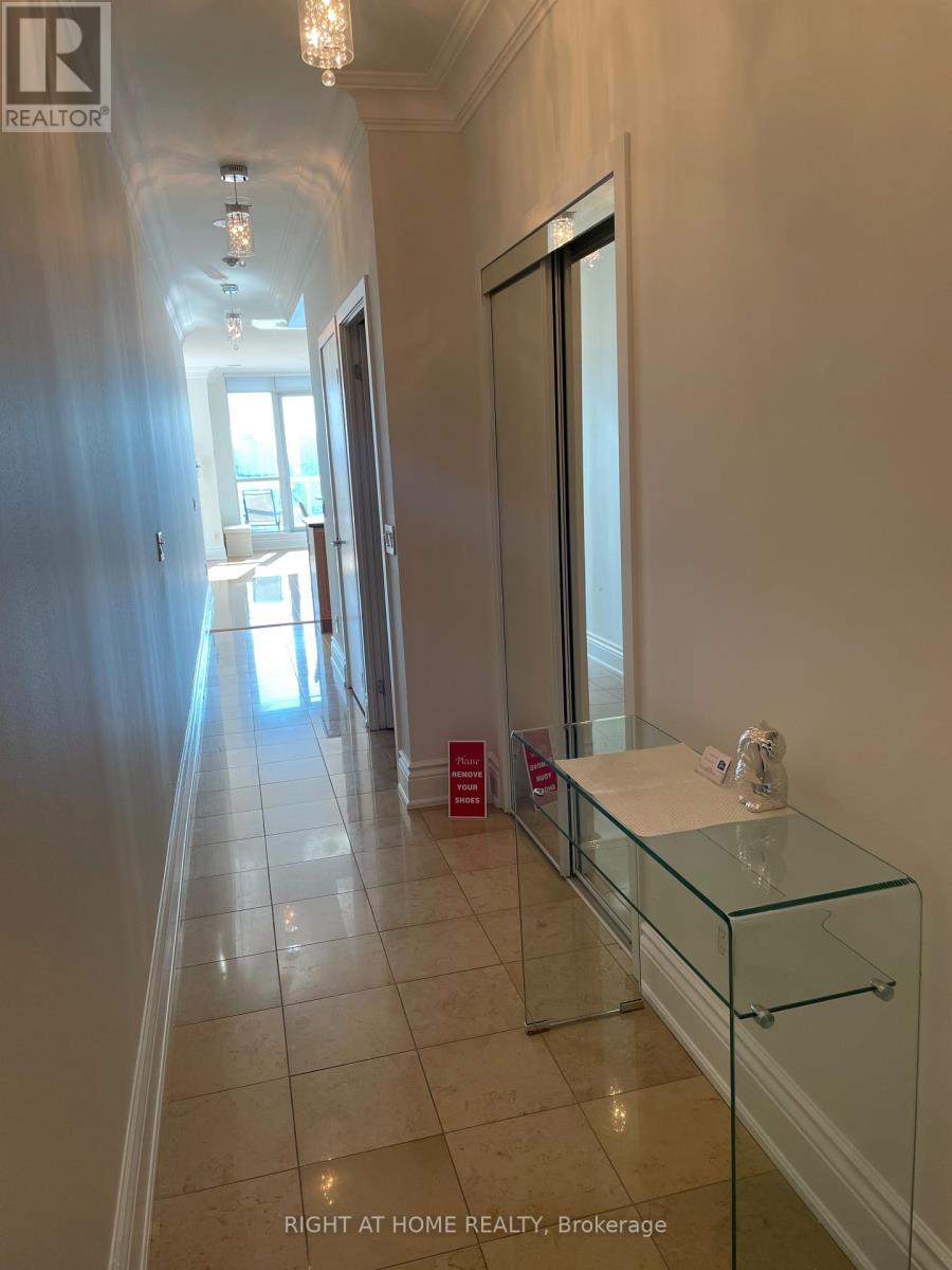 3511 - 208 Queens Quay W, Toronto, Ontario  M5J 2Y5 - Photo 6 - C13642342