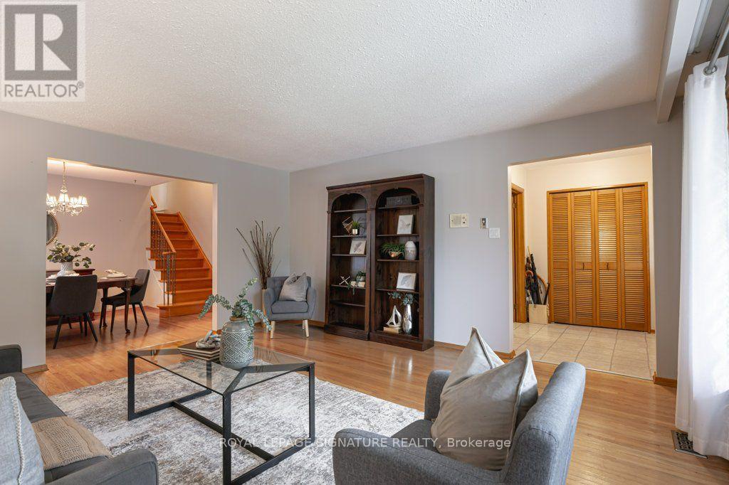 40 Holmcrest Trail, Toronto, Ontario  M1C 1V5 - Photo 10 - E13597790