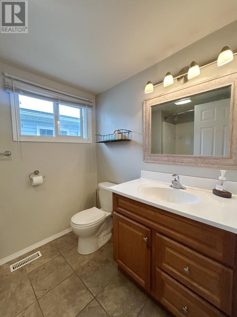 1011 Portage Avenue N, Fort Frances, Ontario  P9A 2B1 - Photo 13 - TB2600909