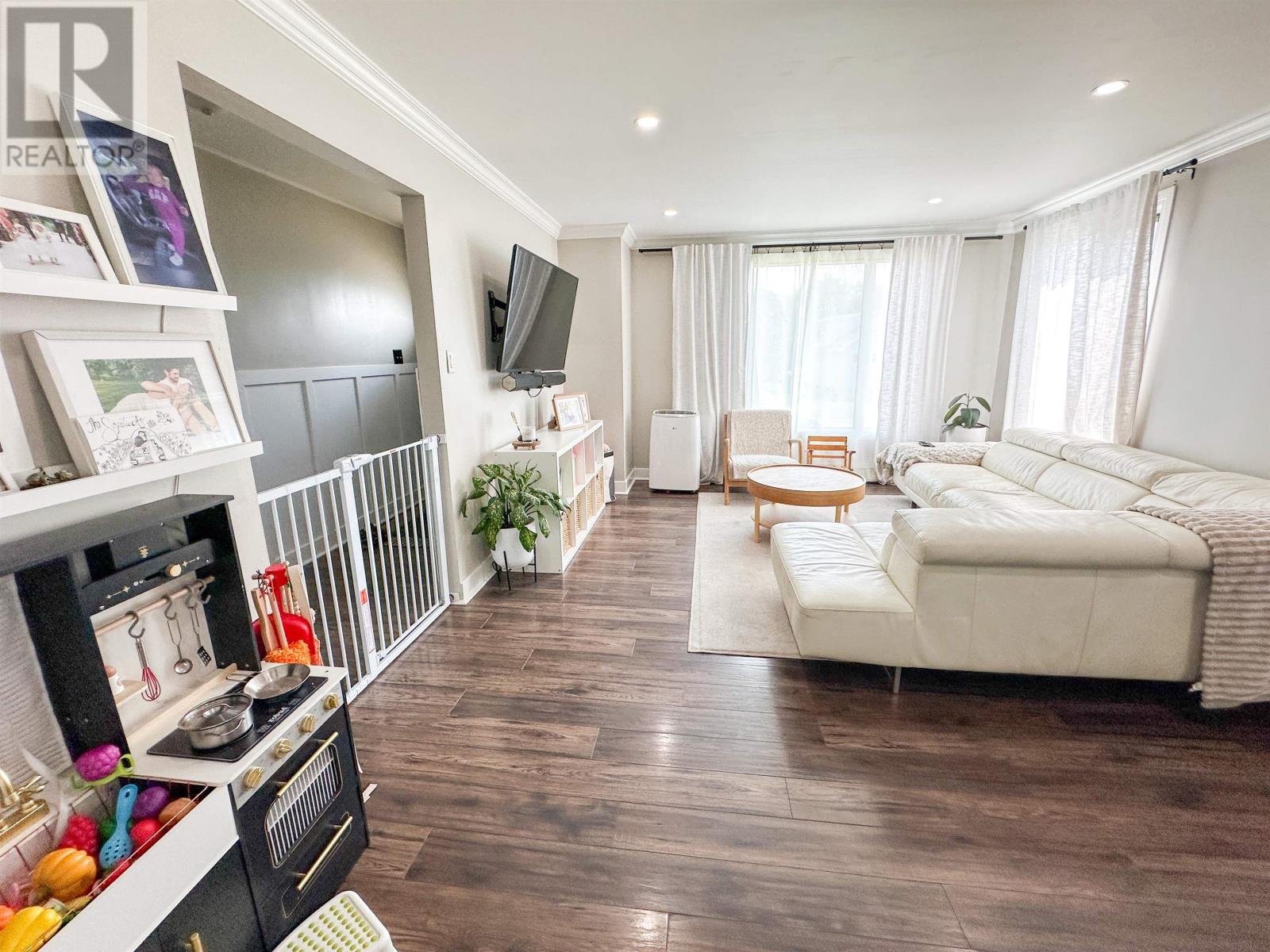 73 Dickenson Rd, Balmertown, Ontario  P0V 1C0 - Photo 4 - TB2602171