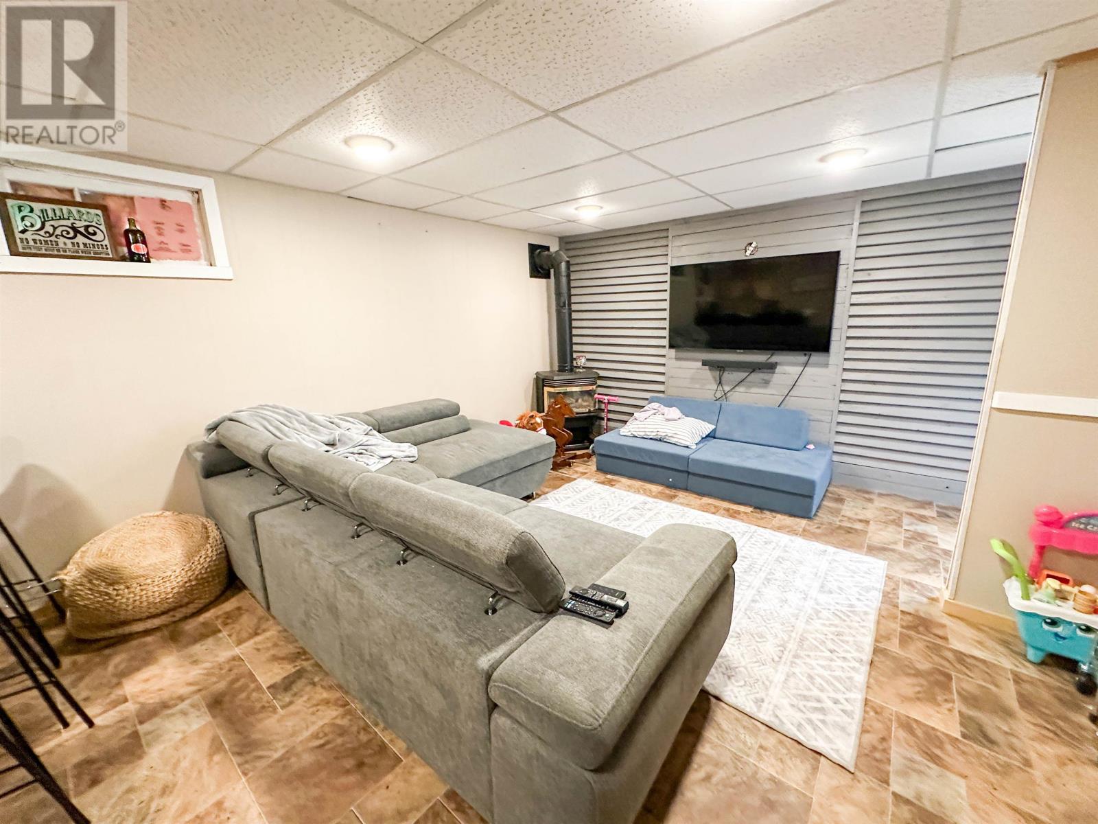 73 Dickenson Rd, Balmertown, Ontario  P0V 1C0 - Photo 3 - TB2602171