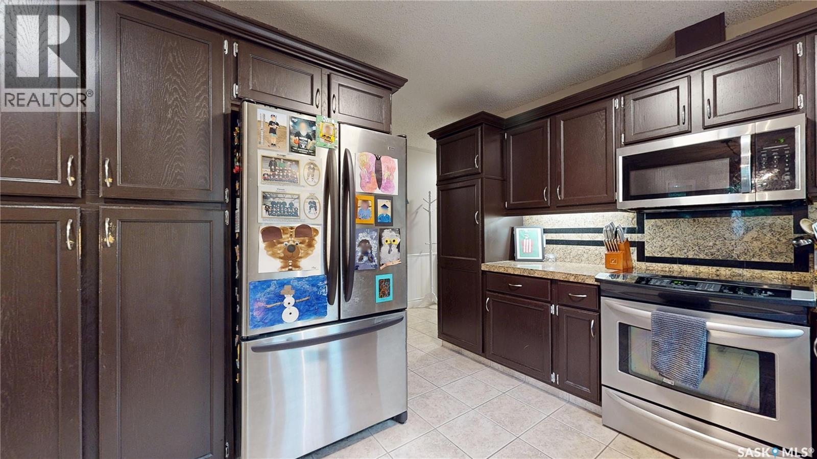 3107 Andreychuk Place E, Regina, Saskatchewan  S4V 2C5 - Photo 14 - SK045086