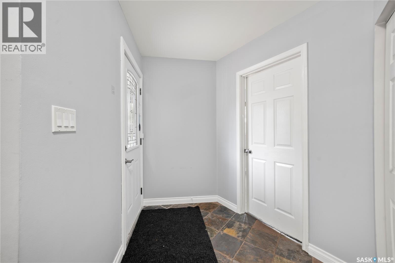 2730 Thornton Avenue, Regina, Saskatchewan  S4S 1J1 - Photo 6 - SK045060