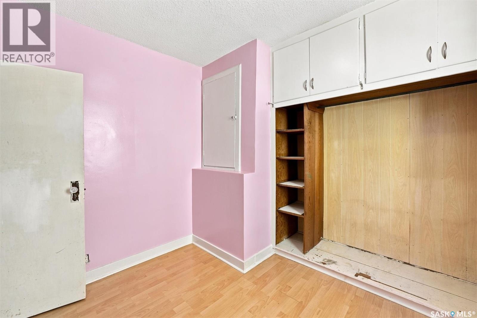 2204 Lorne Avenue, Saskatoon, Saskatchewan  S7J 0R9 - Photo 18 - SK045053