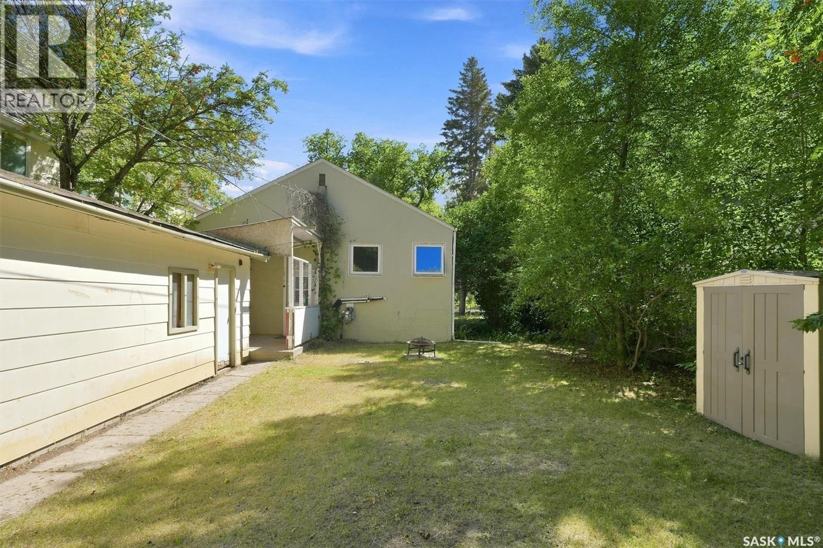 2204 Lorne Avenue, Saskatoon, Saskatchewan  S7J 0R9 - Photo 34 - SK045053