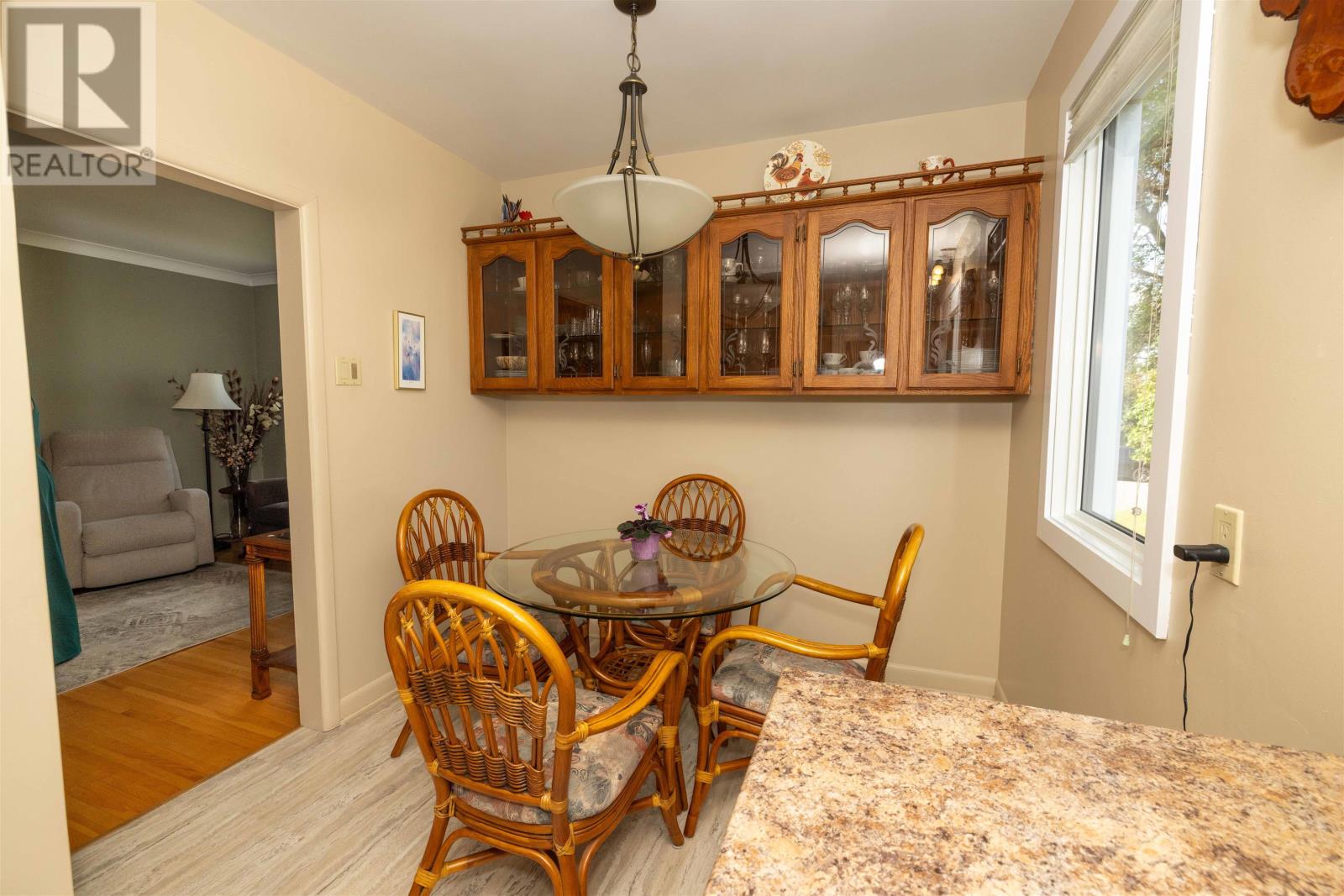 53 Melvin Ave, Thunder Bay, Ontario  P7A 7C3 - Photo 3 - TB2602299