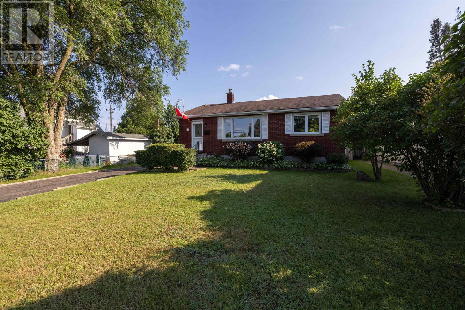 53 Melvin Ave, Thunder Bay, Ontario  P7A 7C3 - Photo 28 - TB2602299