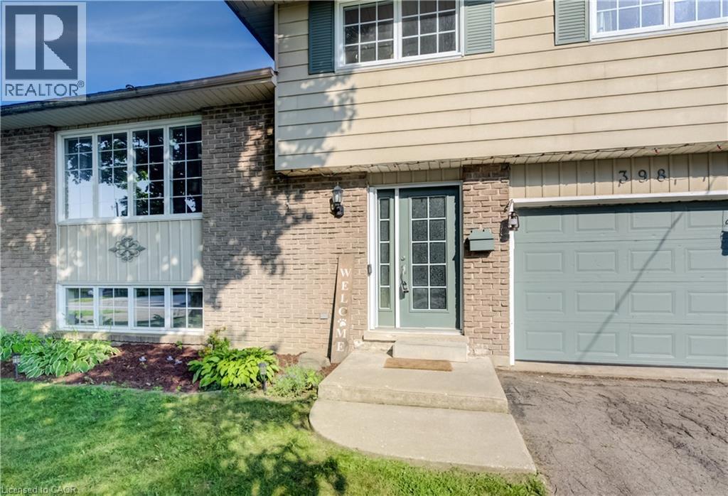 398 Boyne Avenue, Listowel, Ontario  N4W 3K4 - Photo 3 - 40840525