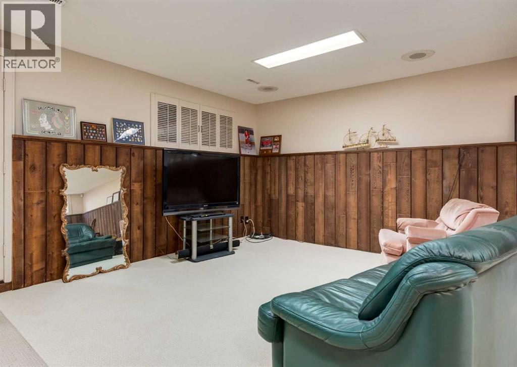 4808 Valiant Drive NW, Calgary, Alberta  T3A 1X2 - Photo 23 - A2313418