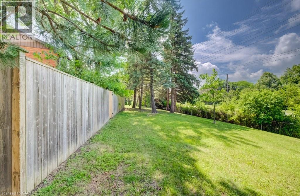 206 Candlewood Crescent Unit# 9, Waterloo, Ontario  N2L 5Y9 - Photo 35 - 40844142