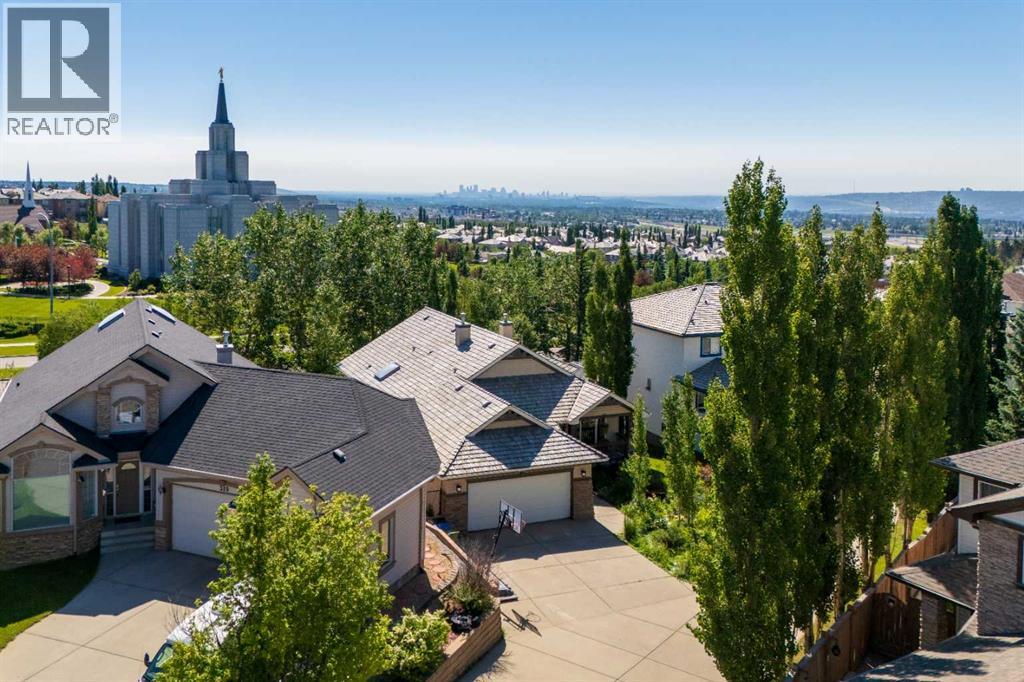 315 Rocky Ridge Bay NW, Calgary, Alberta