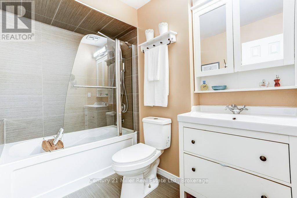 36 - 2605 Woodchester Drive, Mississauga, Ontario  L5K 2E3 - Photo 17 - W13657446