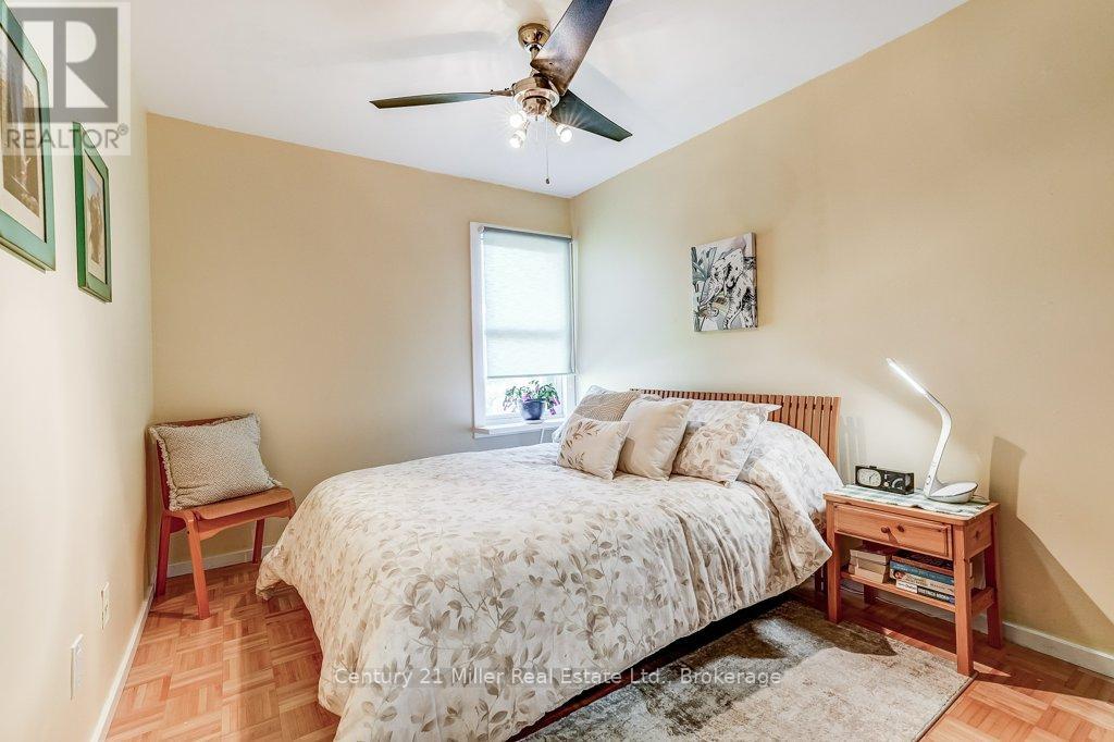 36 - 2605 Woodchester Drive, Mississauga, Ontario  L5K 2E3 - Photo 18 - W13657446