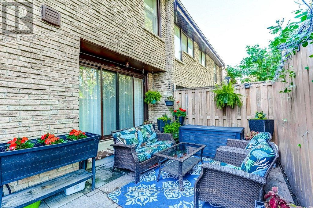 36 - 2605 Woodchester Drive, Mississauga, Ontario  L5K 2E3 - Photo 34 - W13657446
