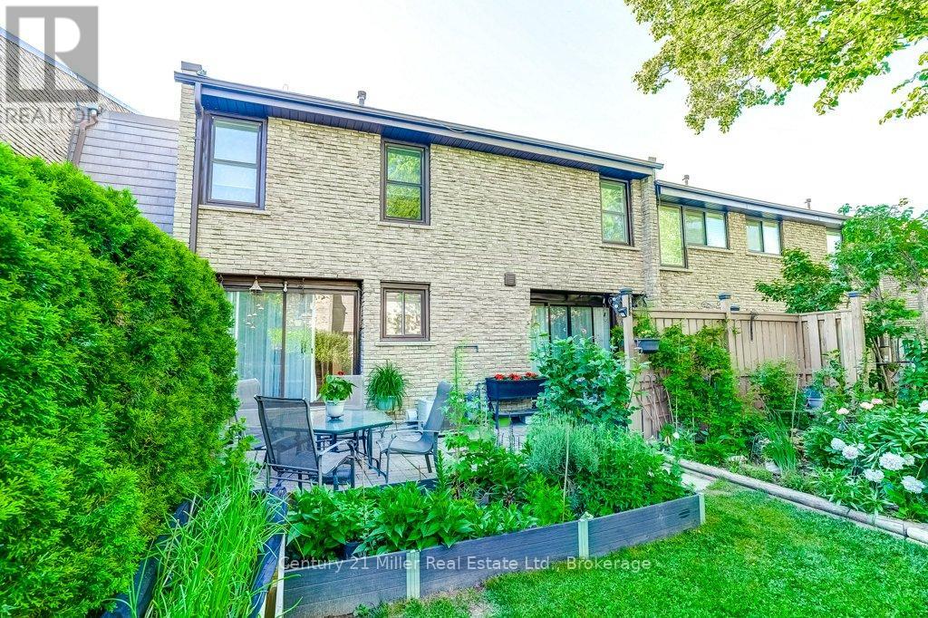 36 - 2605 Woodchester Drive, Mississauga, Ontario  L5K 2E3 - Photo 37 - W13657446