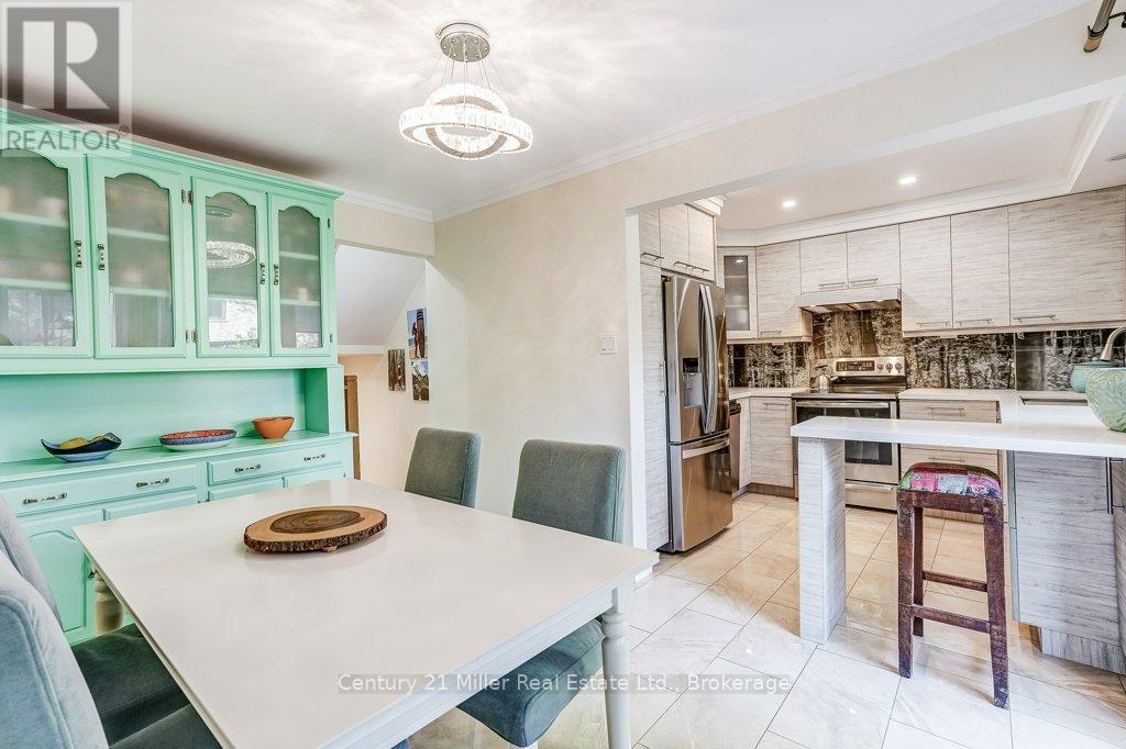 36 - 2605 Woodchester Drive, Mississauga, Ontario  L5K 2E3 - Photo 5 - W13657446
