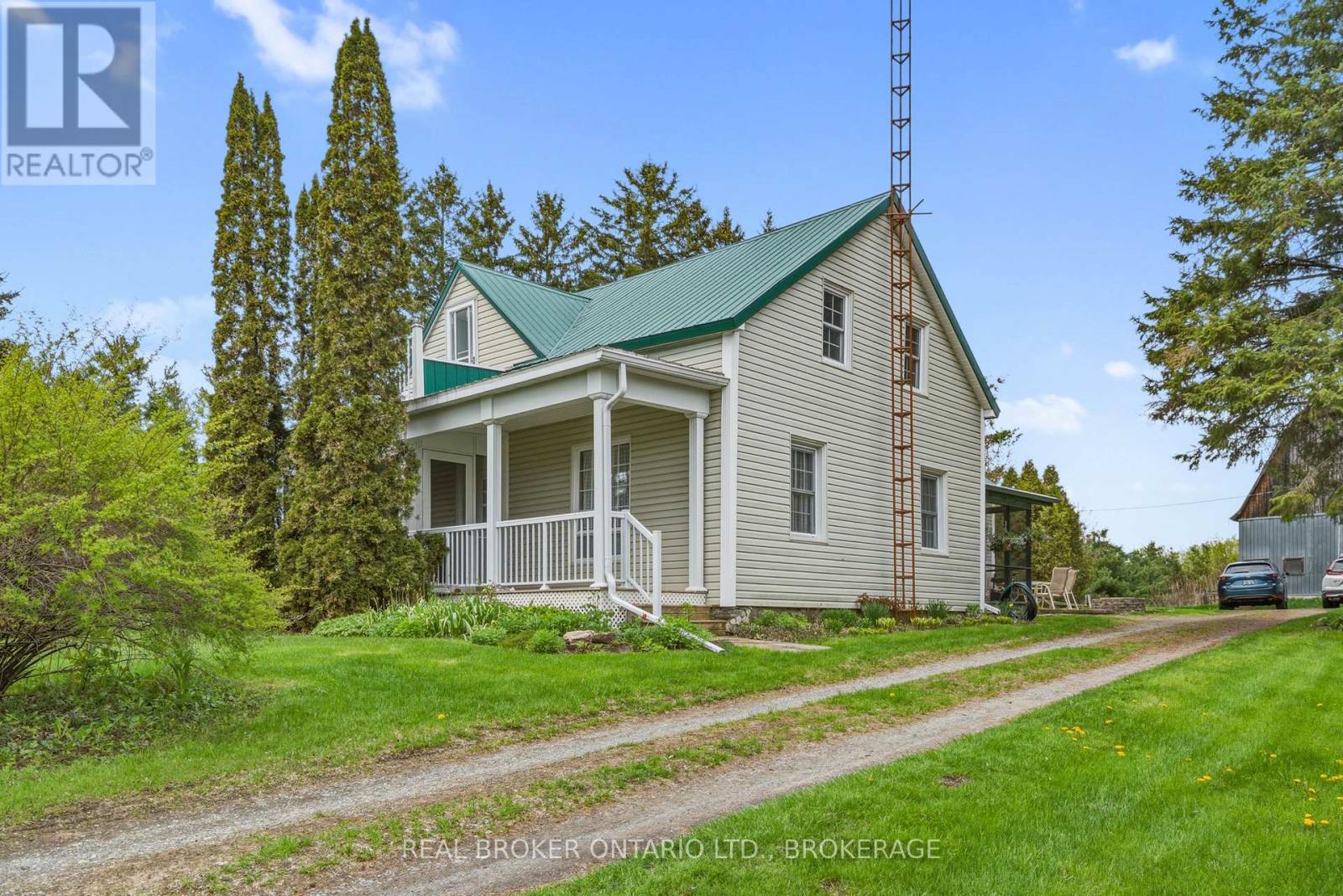 18973 Paragon Road, South Glengarry, Ontario  K6H 5R5 - Photo 2 - X13417944
