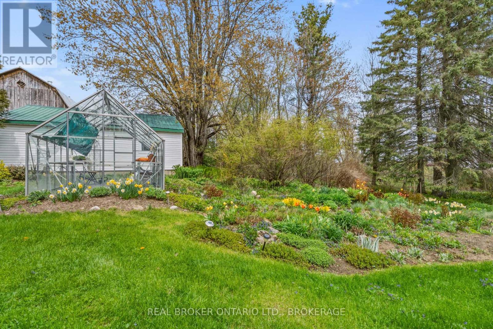 18973 Paragon Road, South Glengarry, Ontario  K6H 5R5 - Photo 8 - X13417944